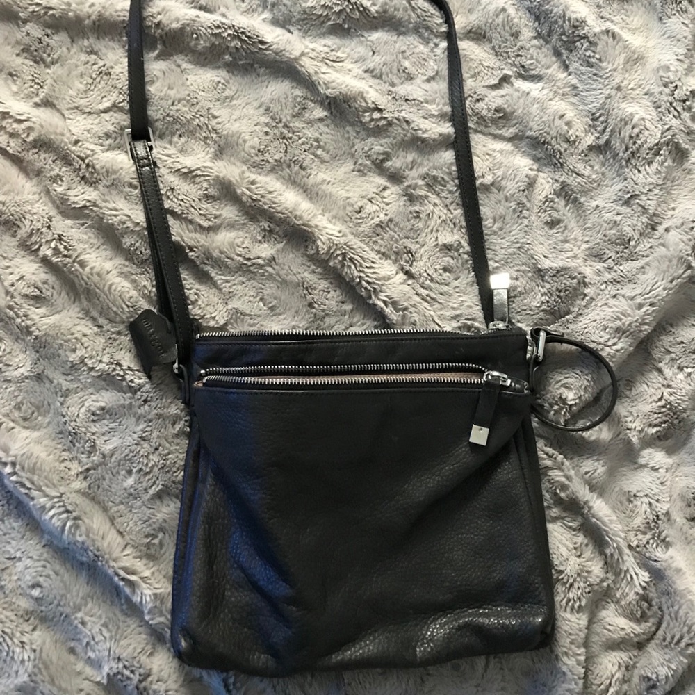 Margot leather crossbody